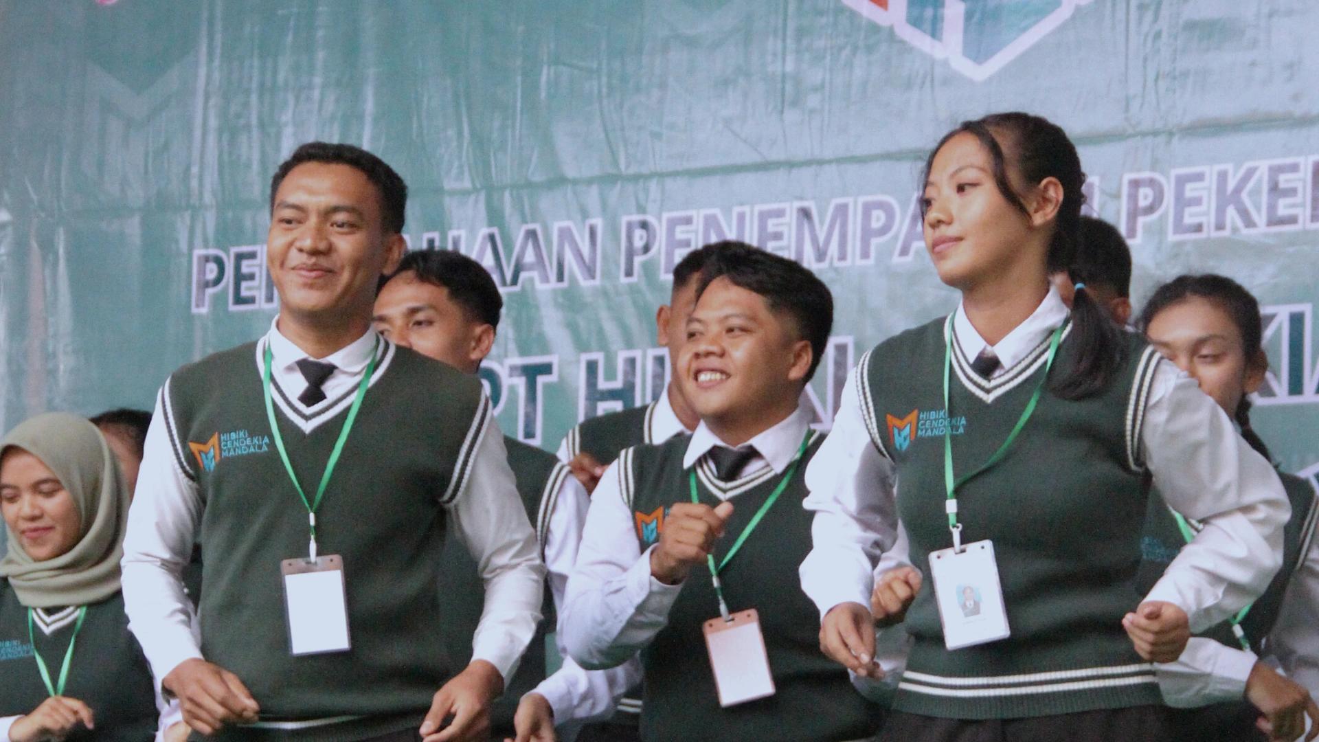 Start Your Journey to Japan: Pelepasan 41 CPMI Angkatan 15 & 16!