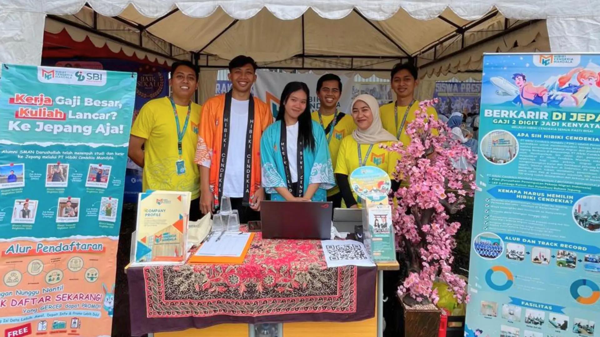 Hibiki Cendekia Berpartisipasi dalam Campus Career Expo 2026 di SMAN Darussholah sebagai Lembaga Non-Kampus